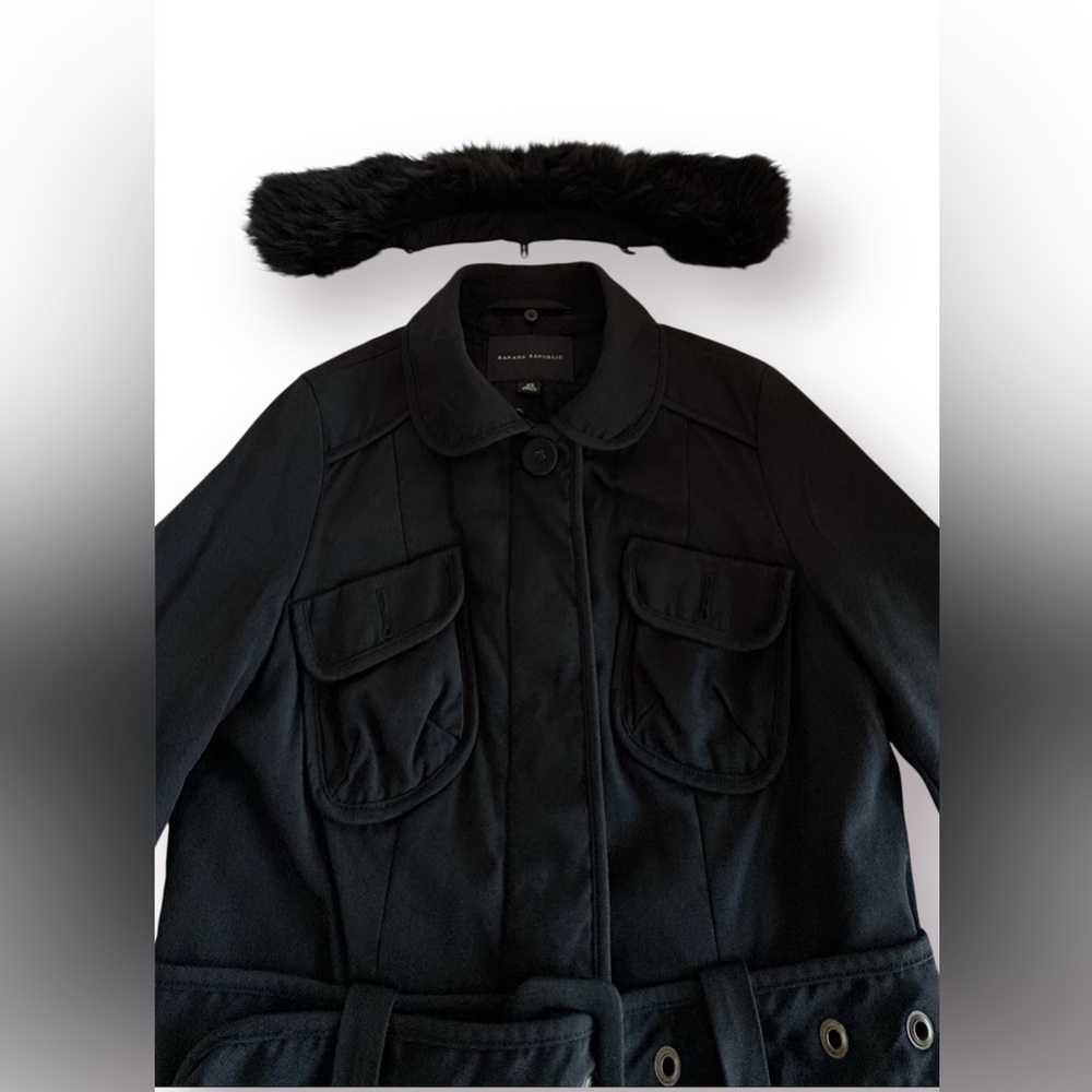 🛍️SALE🛍️ Banana Republic Black Jacket Coat with Faux Fur Detachable Collar - Picture 16 of 16